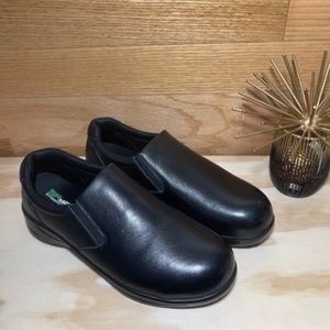 Slip Resistant Women's Work Shoes